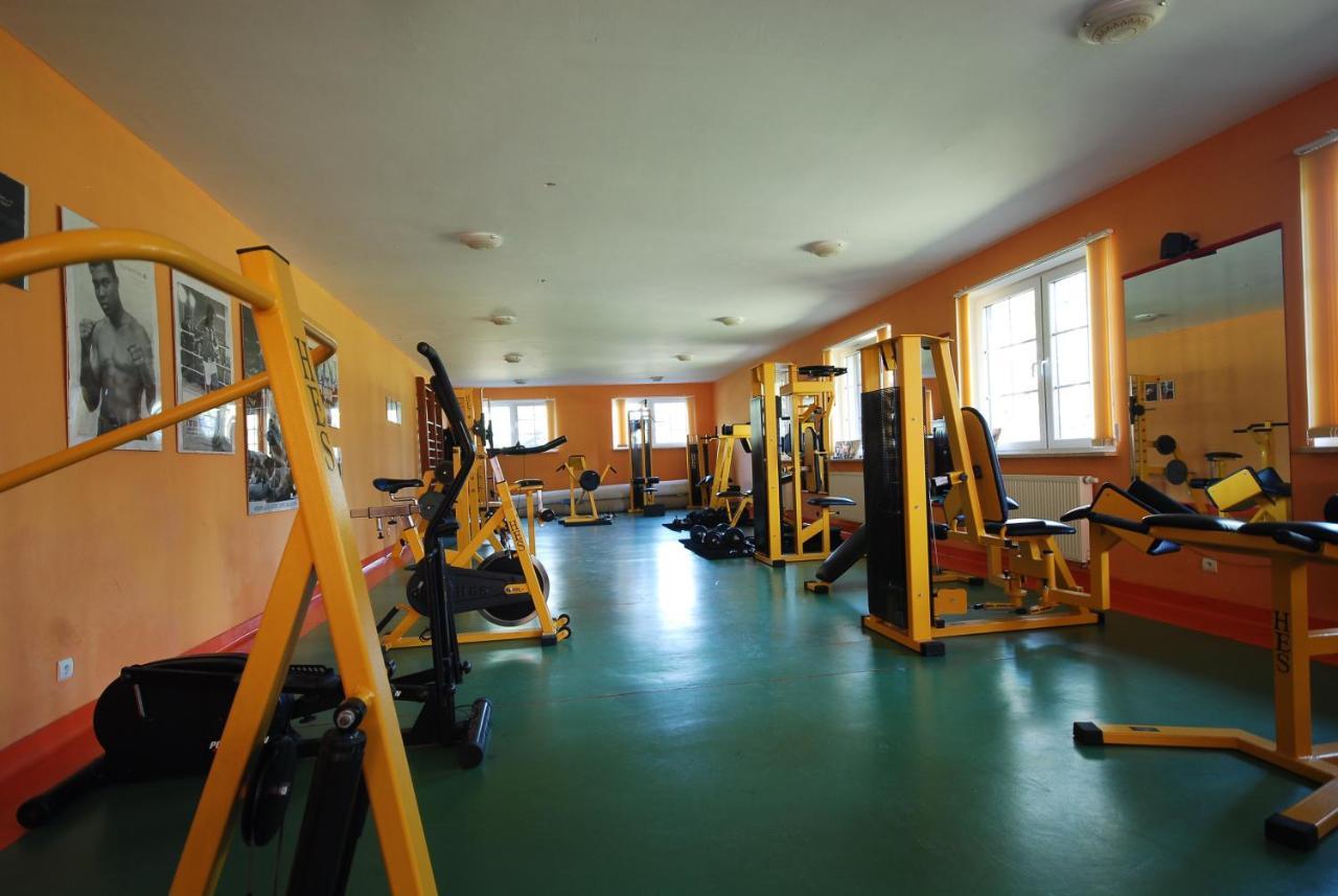 Osada Dankow Hotel Miłomłyn Екстериор снимка