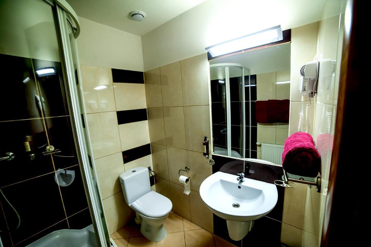 Osada Dankow Hotel Miłomłyn Екстериор снимка